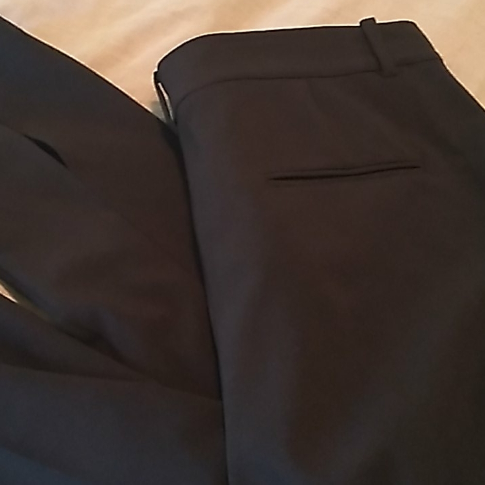 Zara front split hem - Picture 2 of 8